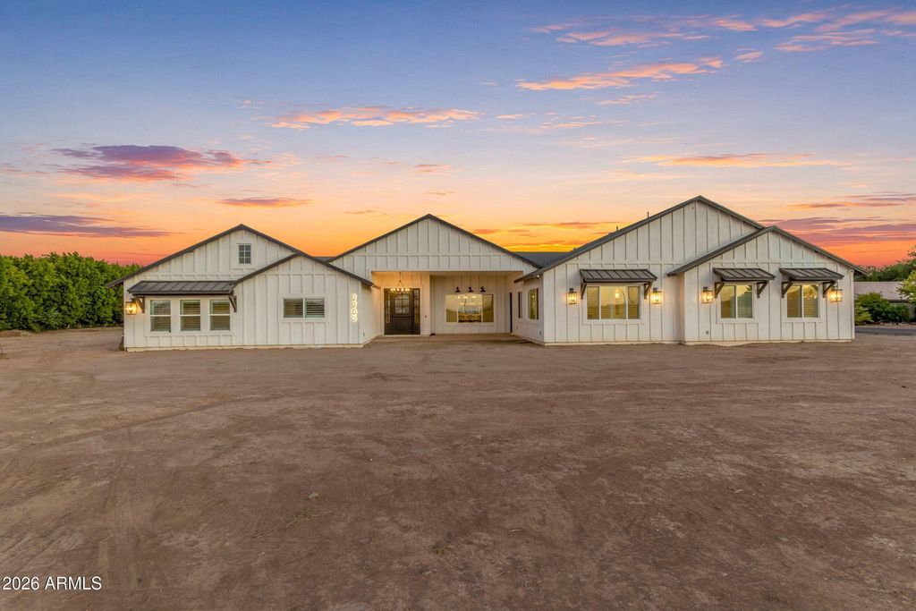 2265 E BONANZA Road, Gilbert, AZ 85297 — photo 3