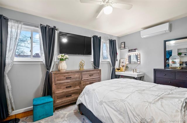 113-34 Springfield Boulevard, Queens Village, NY 11429