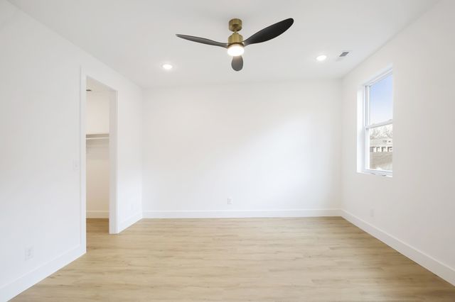 914 Smiley St, Nashville, TN 37206