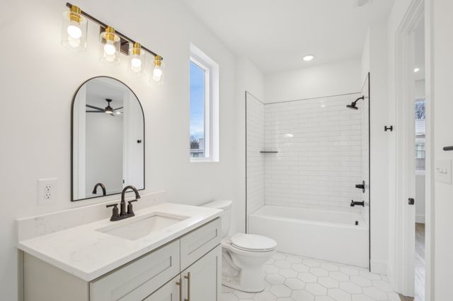 914 Smiley St, Nashville, TN 37206