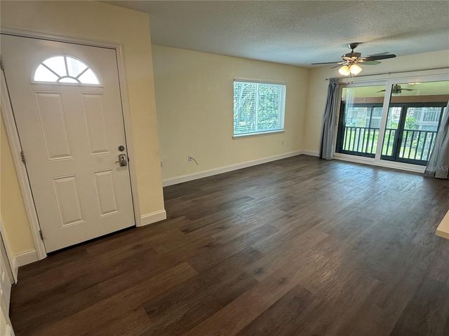 514 LONGFELLOW COURT C, Safety Harbor, FL 34695