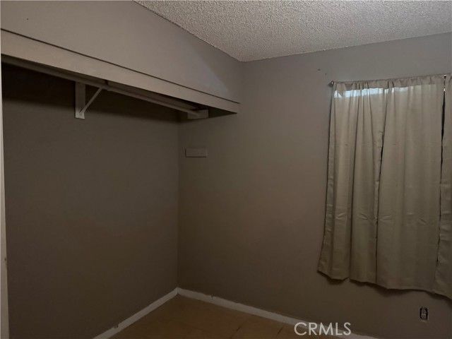 122 E Bowen, Perris, CA 92571