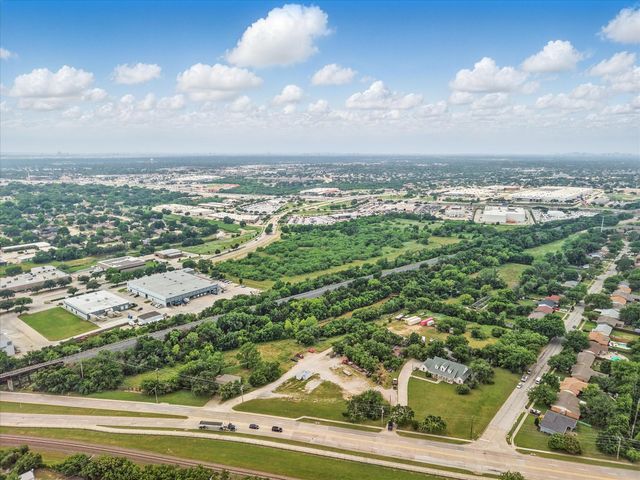 1205 N Mill Street, Lewisville, TX 75057