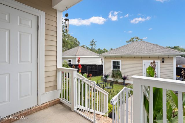 13090 Pine Valley Lane, Biloxi, MS 39532