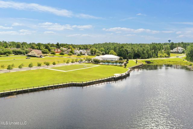 13090 Pine Valley Lane, Biloxi, MS 39532