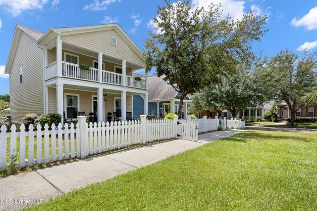 13090 Pine Valley Lane, Biloxi, MS 39532