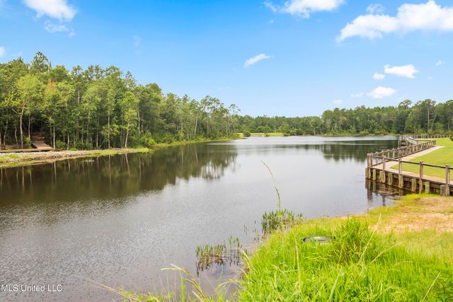 13090 Pine Valley Lane, Biloxi, MS 39532