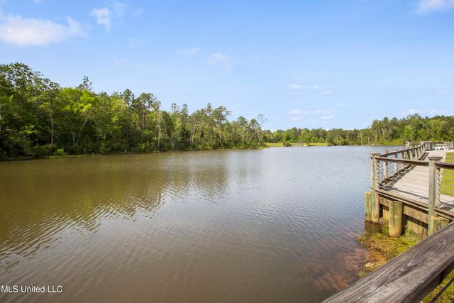13090 Pine Valley Lane, Biloxi, MS 39532