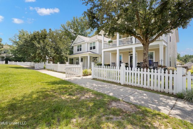 13090 Pine Valley Lane, Biloxi, MS 39532