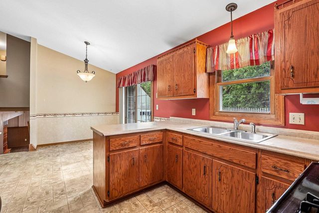 9329 W Fairlane COURT, Milwaukee, WI 53224