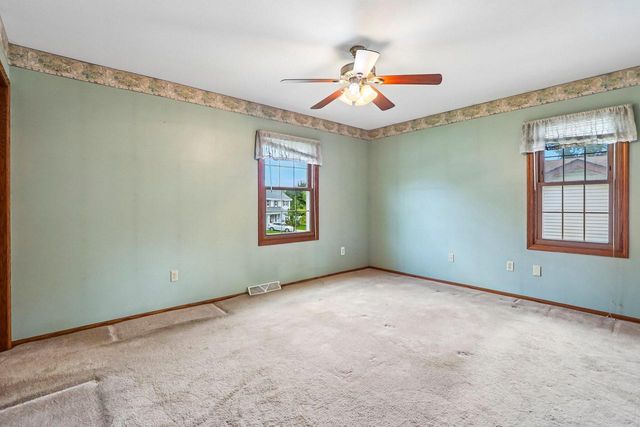 9329 W Fairlane COURT, Milwaukee, WI 53224