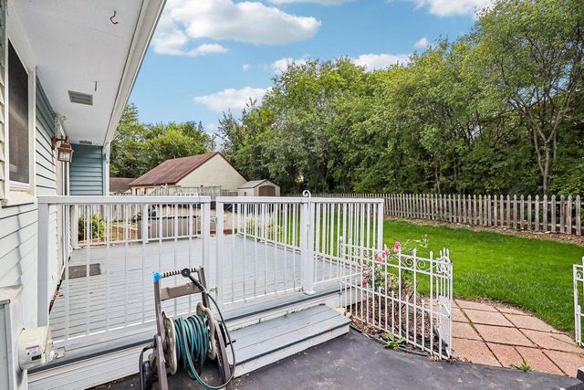 9329 W Fairlane COURT, Milwaukee, WI 53224