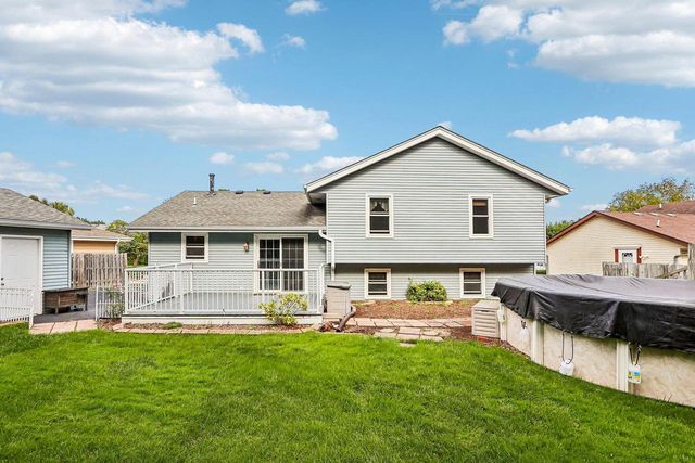 9329 W Fairlane COURT, Milwaukee, WI 53224
