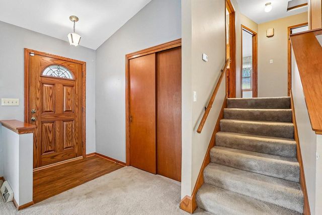 9329 W Fairlane COURT, Milwaukee, WI 53224