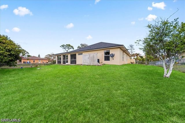 1019 Angelo AVE, Lehigh Acres, FL 33971