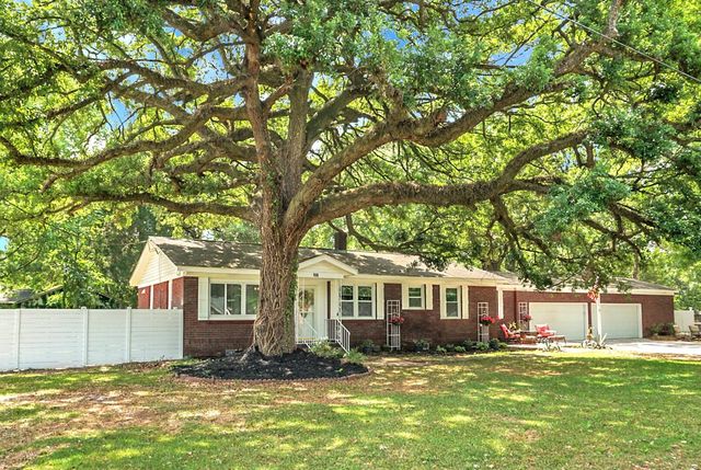 106 Edmund Road, Goose Creek, SC 29445