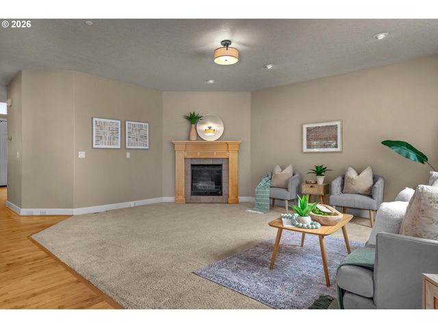 3434 DOUBLETREE St, Forest Grove, OR 97116