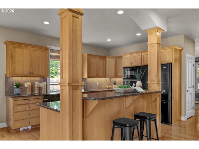 3434 DOUBLETREE St, Forest Grove, OR 97116