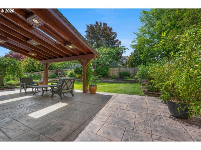 3434 DOUBLETREE St, Forest Grove, OR 97116