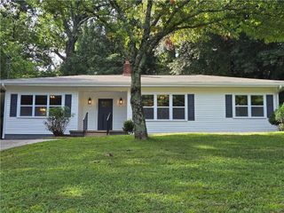 131 Mountain View Drive, Gainesville, GA 30501