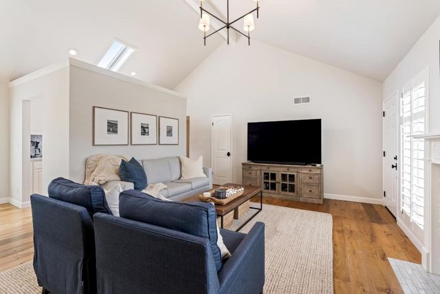 4000 Rio Road 49, Carmel, CA 93923