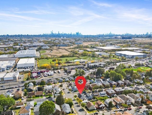 340 Marsan Dr, Carlstadt Boro, NJ 07072