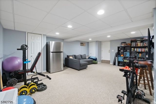 340 Marsan Dr, Carlstadt Boro, NJ 07072