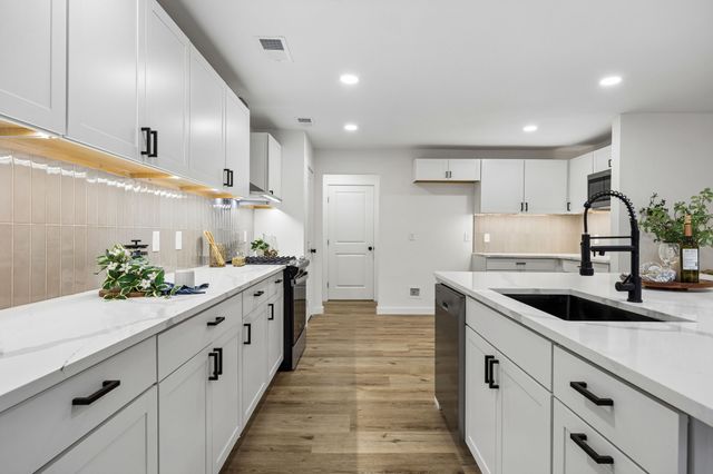 6214 Berthoud Pass, Dallas, TX 75252