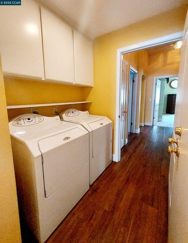 3080 Casadero Ct, Pleasanton, CA 94588