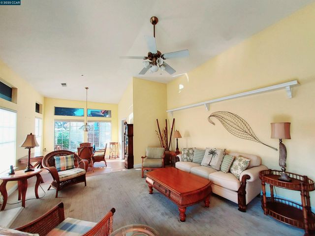 3080 Casadero Ct, Pleasanton, CA 94588