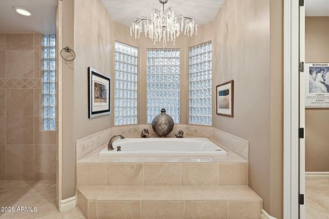 3460 E RANCHO Drive, Paradise Valley, AZ 85253
