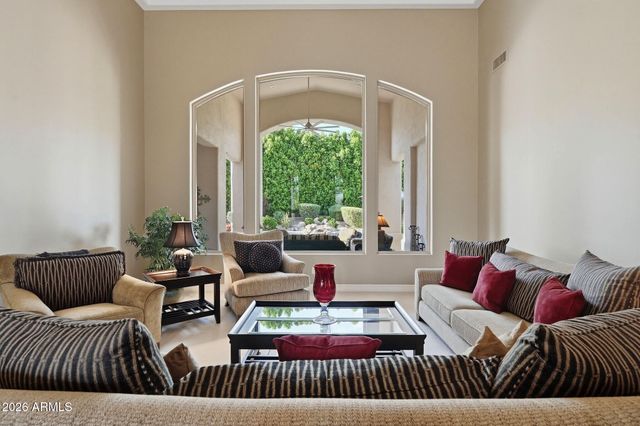 3460 E RANCHO Drive, Paradise Valley, AZ 85253