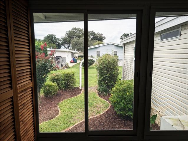 3318 WEKIVA ROAD, Tavares, FL 32778