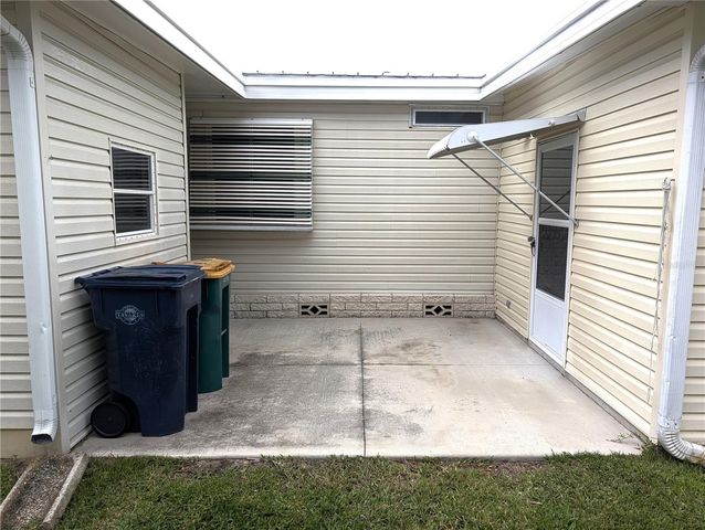 3318 WEKIVA ROAD, Tavares, FL 32778