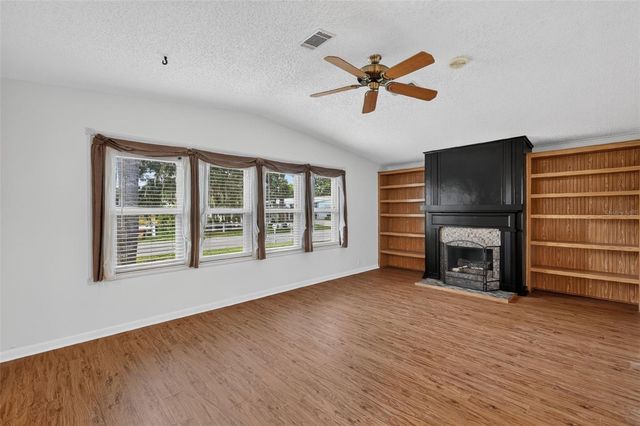 3318 WEKIVA ROAD, Tavares, FL 32778