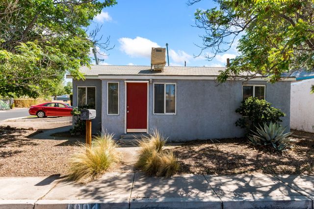 1004 Santa Fe Avenue SW, Albuquerque, NM 87102