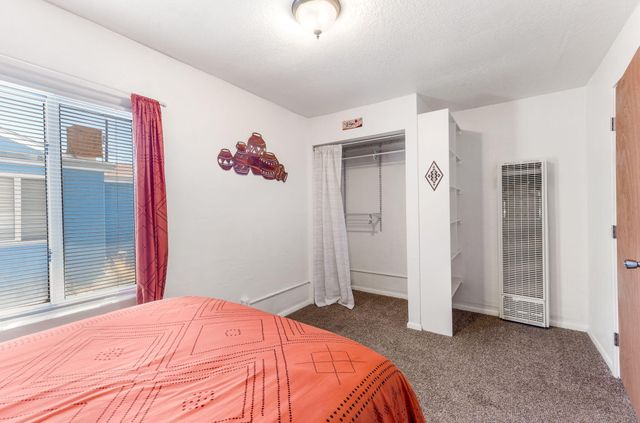 1004 Santa Fe Avenue SW, Albuquerque, NM 87102