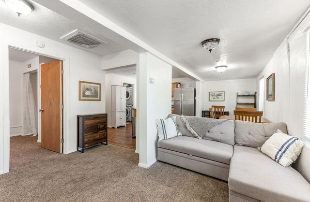 1004 Santa Fe Avenue SW, Albuquerque, NM 87102