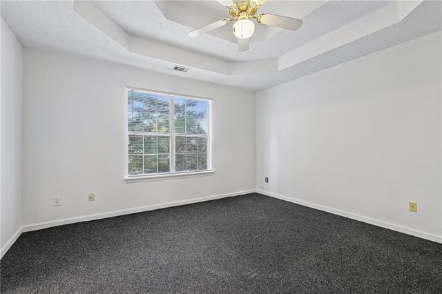 4031 Robin Circle, Atlanta, GA 30349