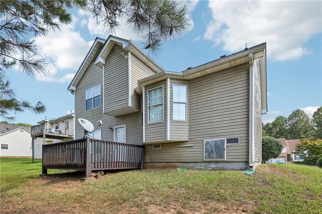4031 Robin Circle, Atlanta, GA 30349