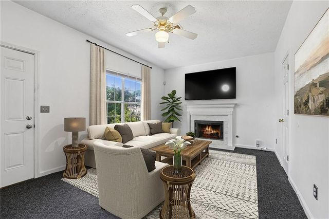 4031 Robin Circle, Atlanta, GA 30349