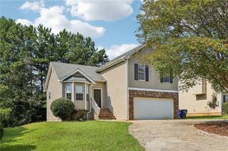 4031 Robin Circle, Atlanta, GA 30349