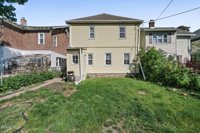 851 Central Parkway, Schenectady, NY 12309