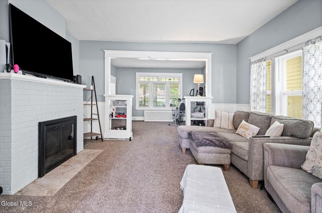851 Central Parkway, Schenectady, NY 12309