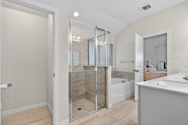 1004 Copper Smith Way, Forney, TX 75126