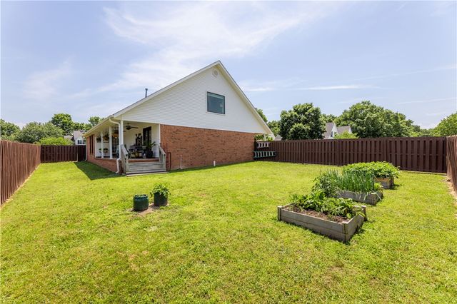 2506 Oak View Drive, Springdale, AR 72762