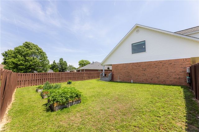 2506 Oak View Drive, Springdale, AR 72762