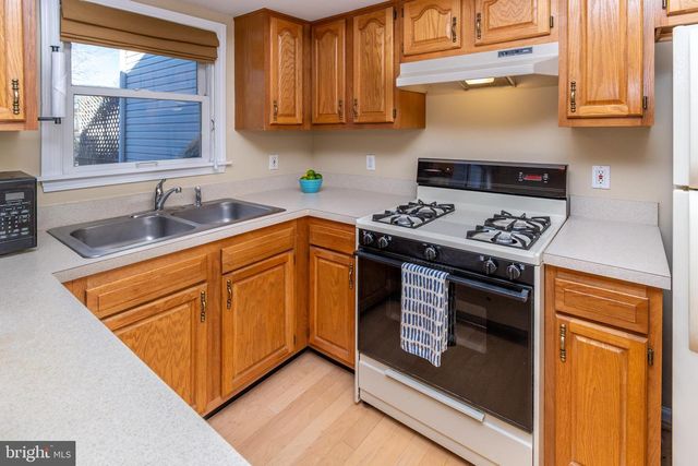 62 CHURCH ST, Lambertville, NJ 08530