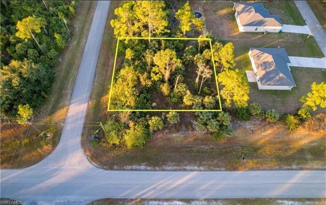 8056 Rolling CIR, Labelle, FL 33935