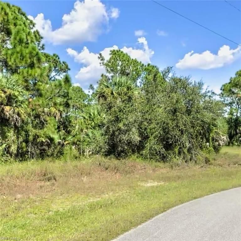 8056 Rolling CIR, LABELLE, FL 33935 — photo 4